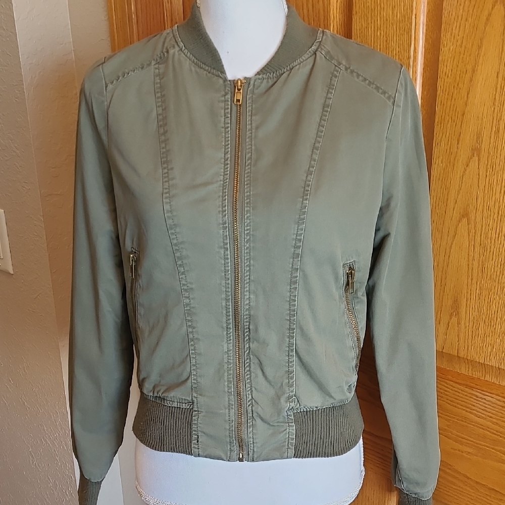 Ambiance Small Olive Green Bomber Style Light Jacket